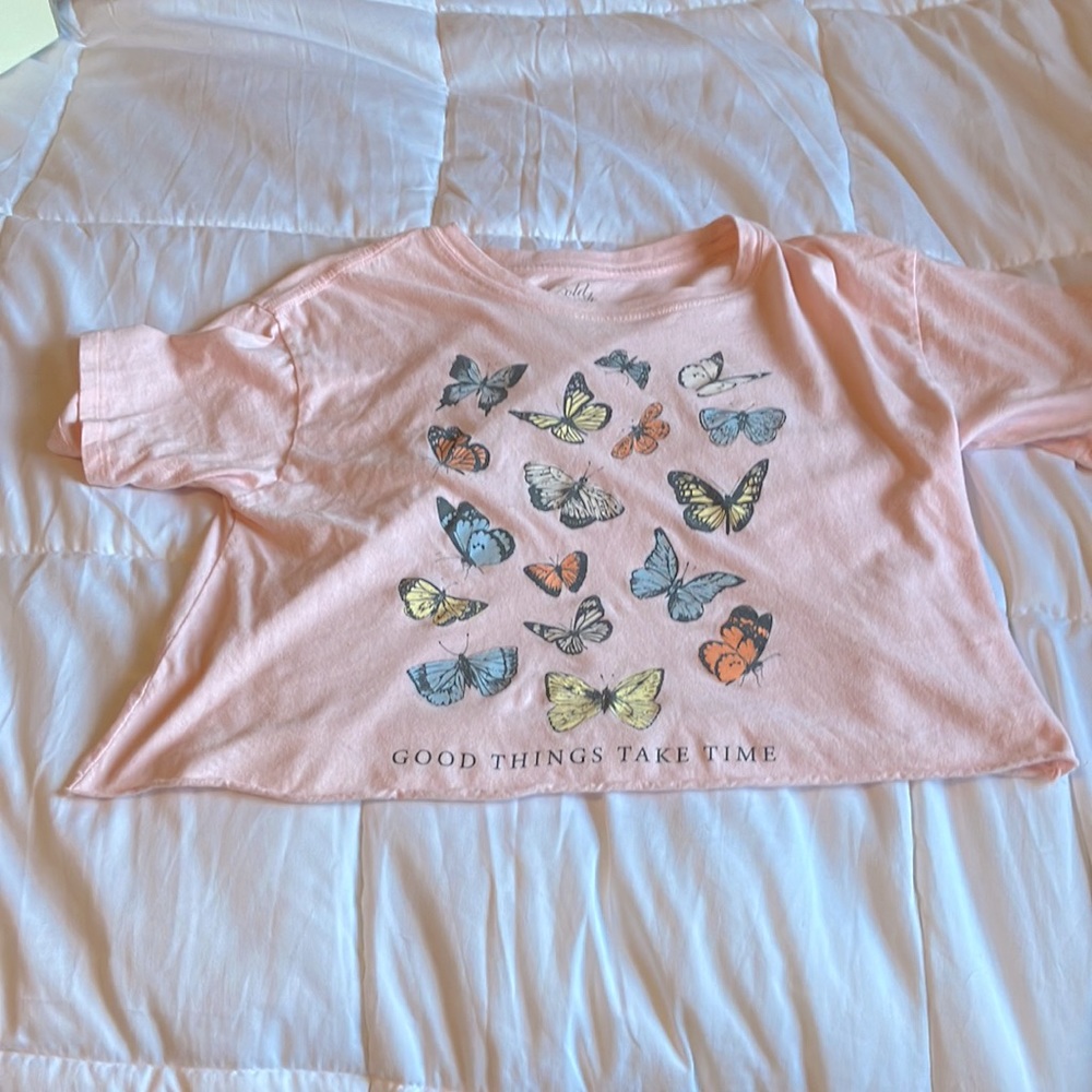 Crop Top the brand is Gold Rush really cute and stylish!